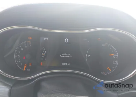 2020 Jeep Grand Cherokee Limited 4X4 z USA, uszkodzony, nr VIN 1C4RJFBG4LC364121